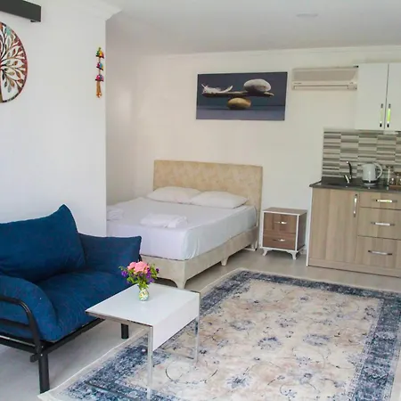 Aparthotel Hillside *